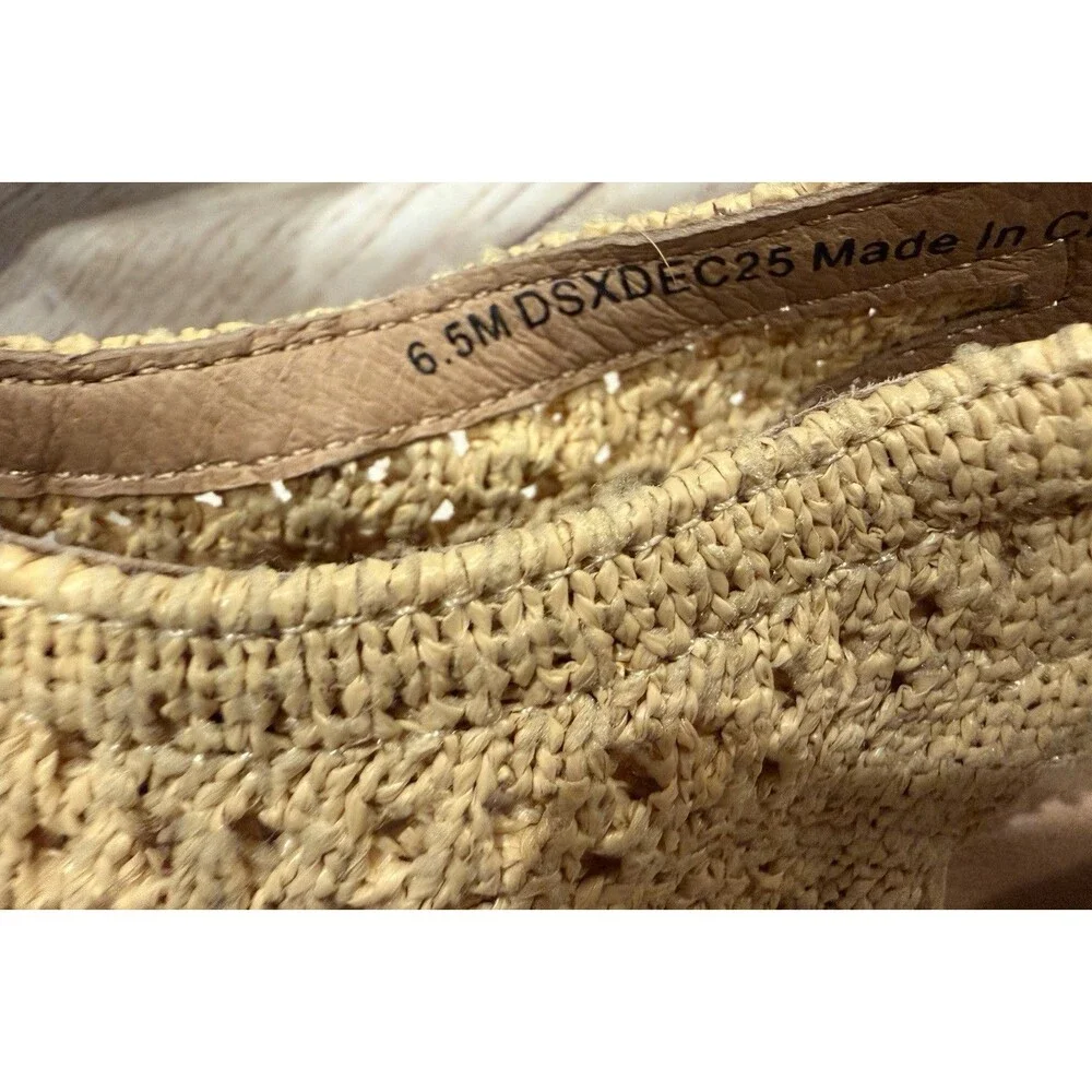 Gentle Souls By Kenneth Cole Women's Cody Knit Round Toe Wedge Sandals Size 6.5
